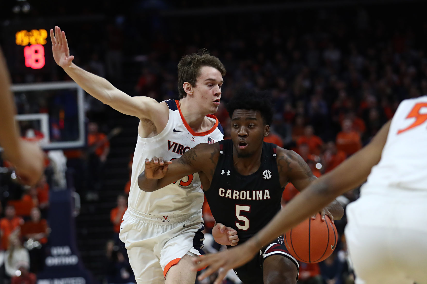 20191222_cdp_sports_uvahoops374.JPG